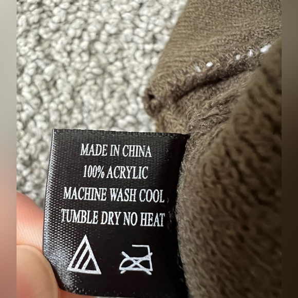 Cirque Mountain Apparel “Lancaster Farm Fresh Co-op” Beanie - Picture 5 of 5